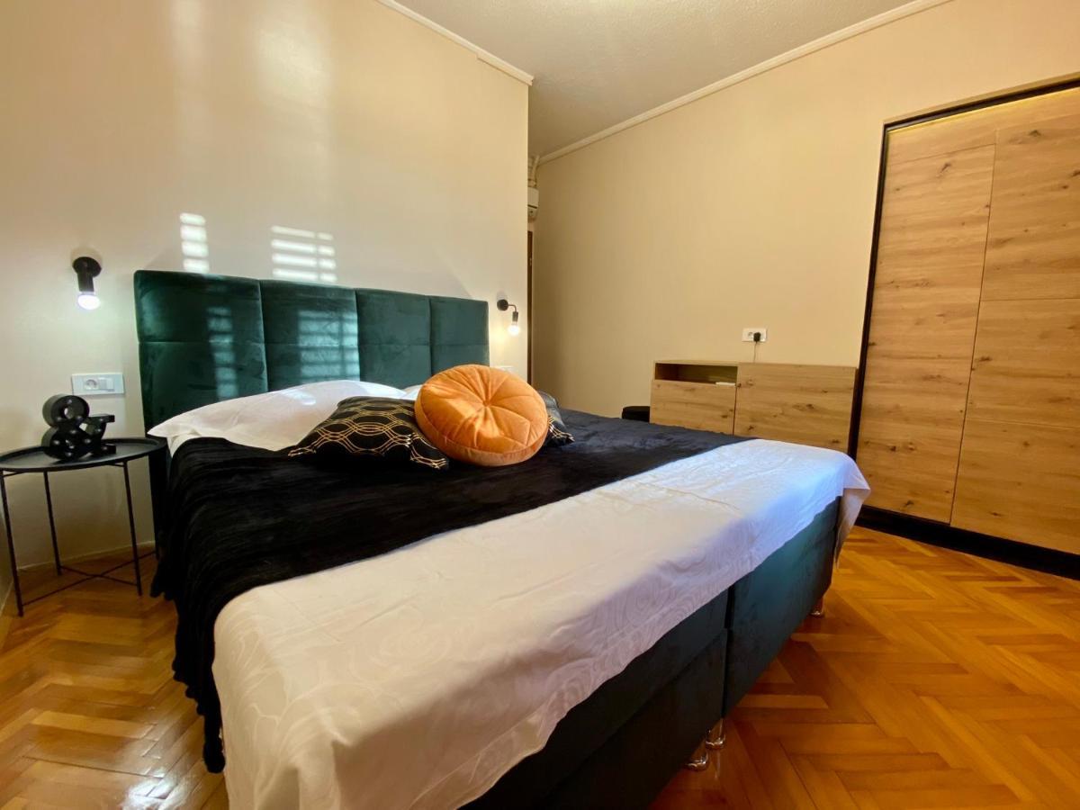 Apartements And Rooms Next To The Sea - Belveder Rab Супетарска Драга Екстериор снимка